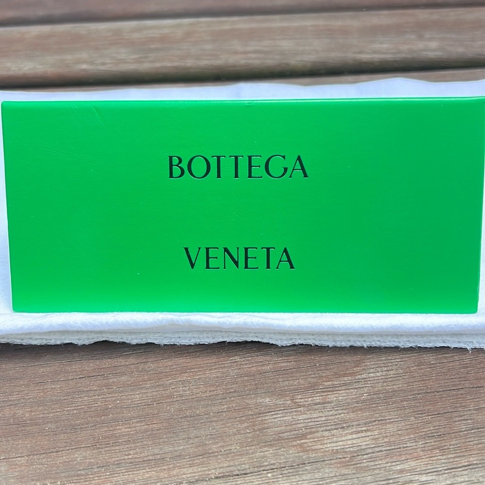 Bottega Veneta sunglasses